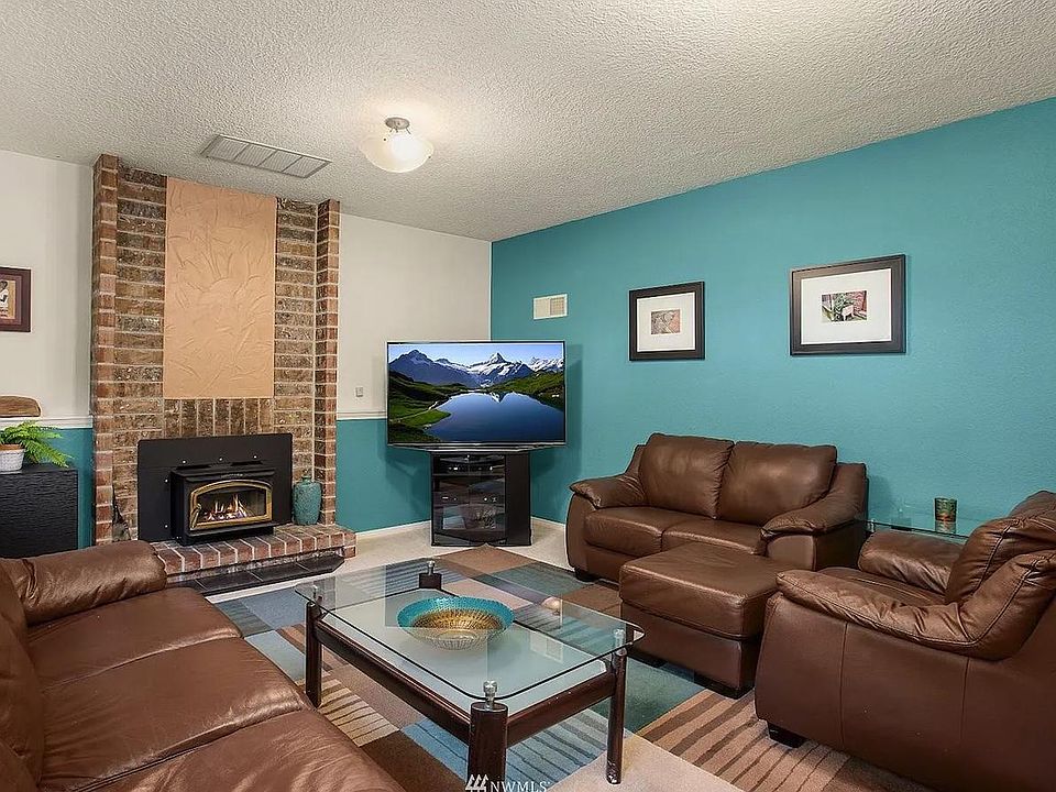1st image of 10309 SE 14th Cir #B