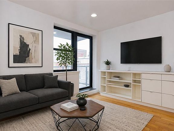 5th image of 2101 Frederick Douglass Blvd APT 6D