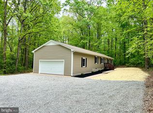 7537 Gold Dale Rd, Locust Grove, VA 22508