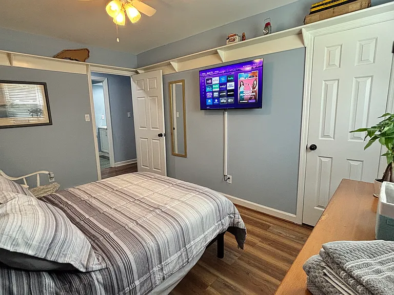 5340 Carillon Dr — Photo 10