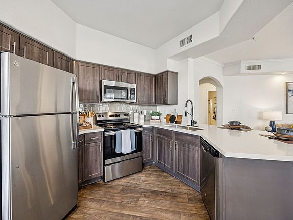 2nd image of 8900 Independence Pkwy APT 21105