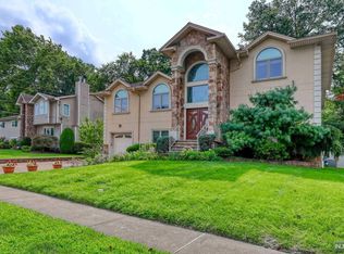 16-10 Alden Ter, Fair Lawn, NJ 07410