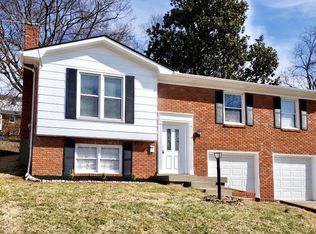 3311 Mid Dale Ln, Louisville, KY 40220