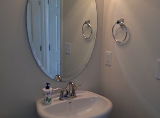 10106 Lynnberry Pl, Raleigh, NC 27617