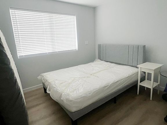 3rd image of 21743 Alcazar Ave #Adu