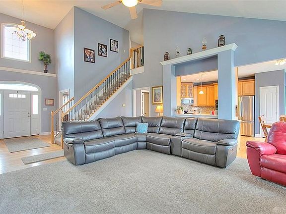 4th image of 2984 Station House Way