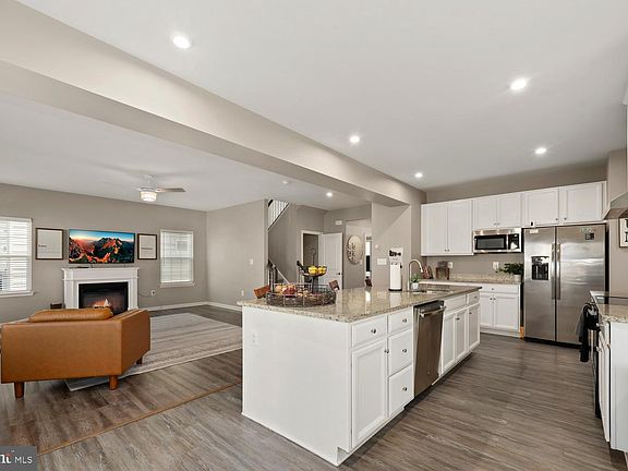 5th image of 5317 Holley Oak Ln