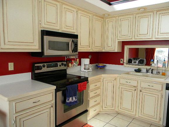 2nd image of 3080 Sandstone Dr