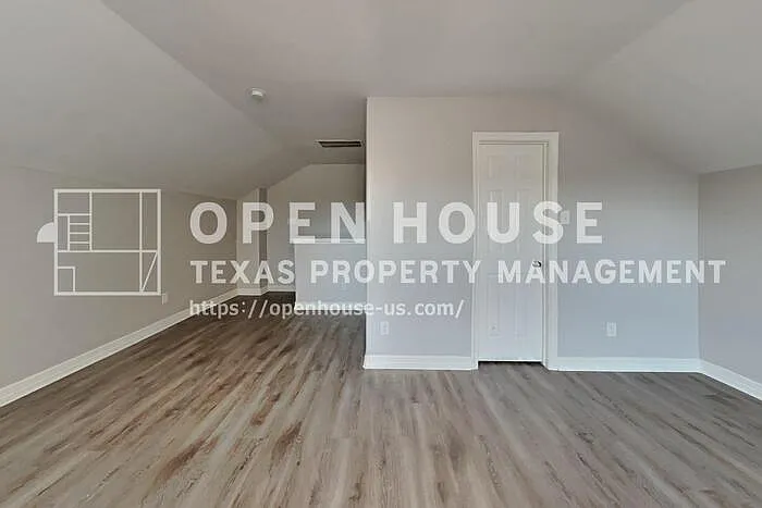 8902 Carmel Grove Ln — Photo 17