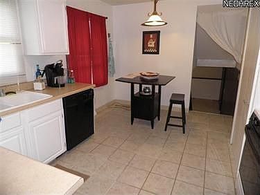 4th image of 236 N Oakmont Dr