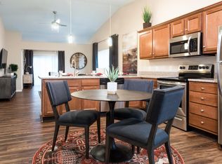 327 Lotusburg Dr, Fort Wayne, IN 46814