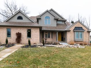 903 Sandhill Dr, Dewitt, MI 48820