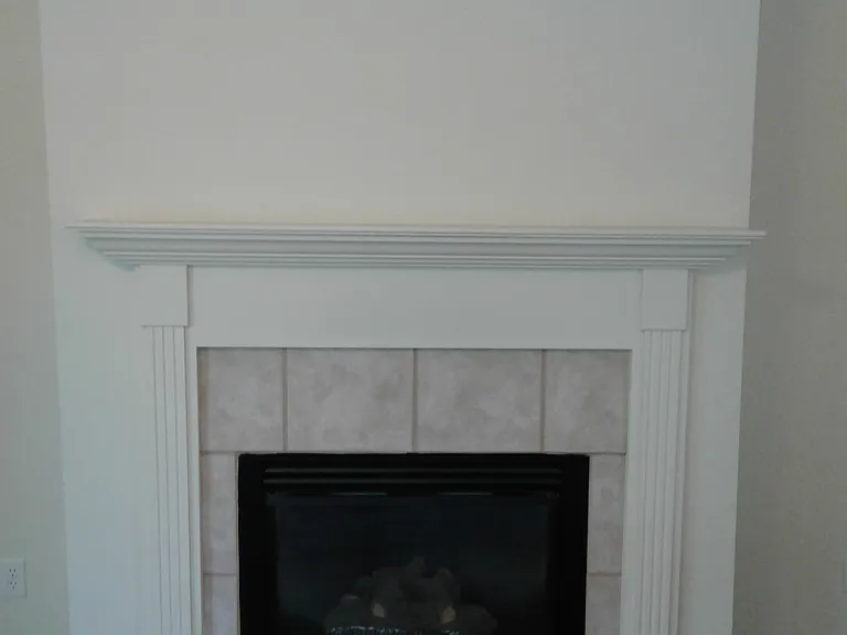 737 NE Savannah Dr #4 — Photo 9