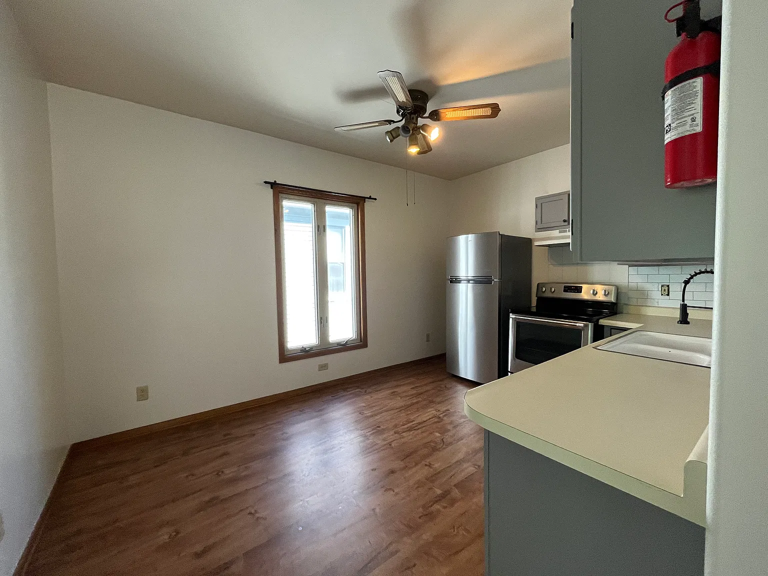 2 bed, 625 sqft, $1,200 — Photo 3
