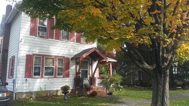 1st image of 114 Henry St