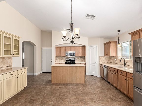2nd image of 1444 E Baker Dr