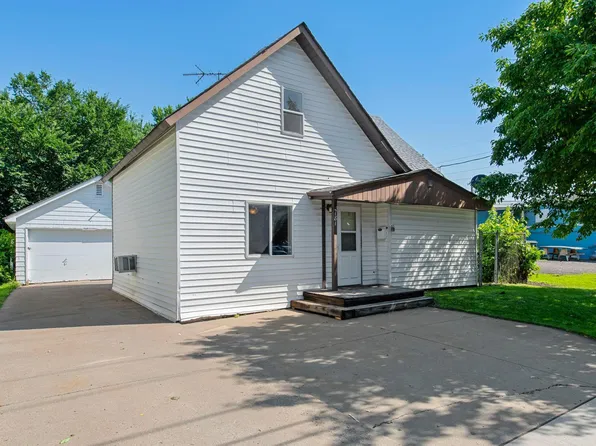 2181 8th St, White Bear Lake, MN 55110