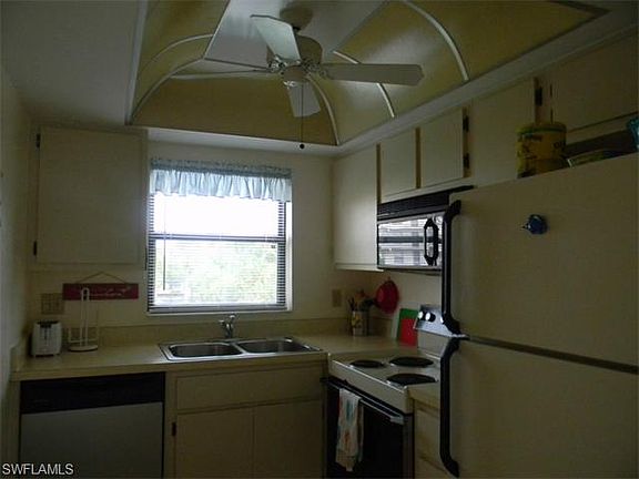 2nd image of 6899 Estero Blvd 221 #221