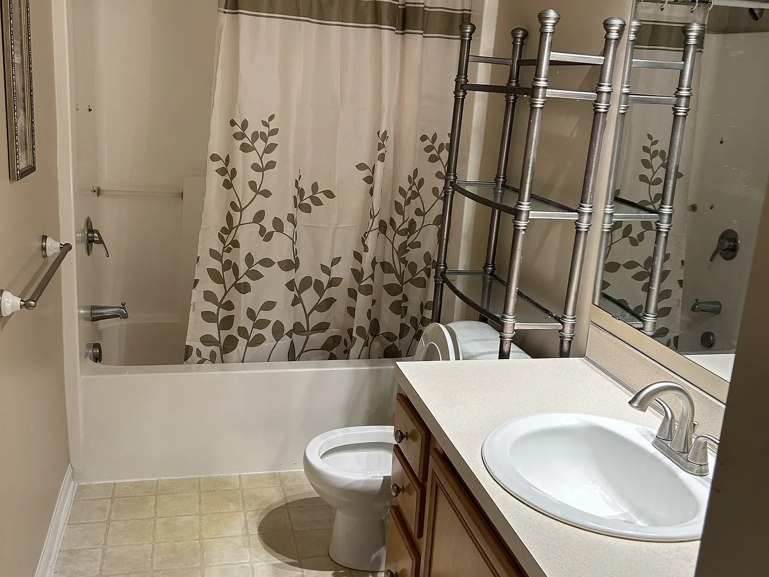 4539 Pinehurst Avenue Southwest - 1 — Photo 4