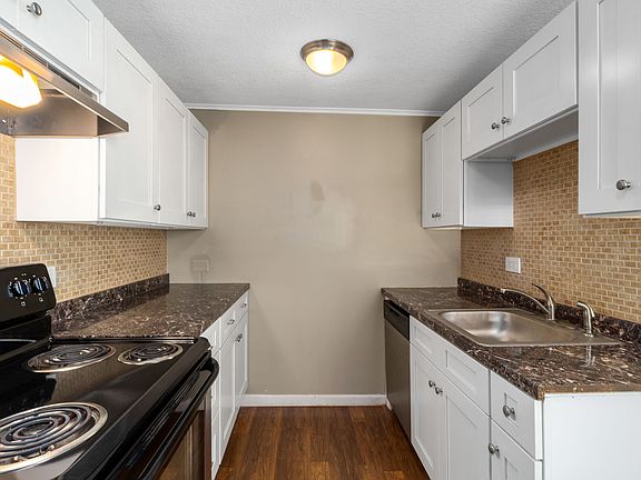 4th image of 5937 Holmes St #2