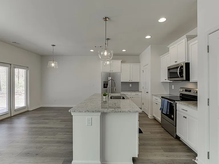 198 Blue Dragon Dr — Photo 9