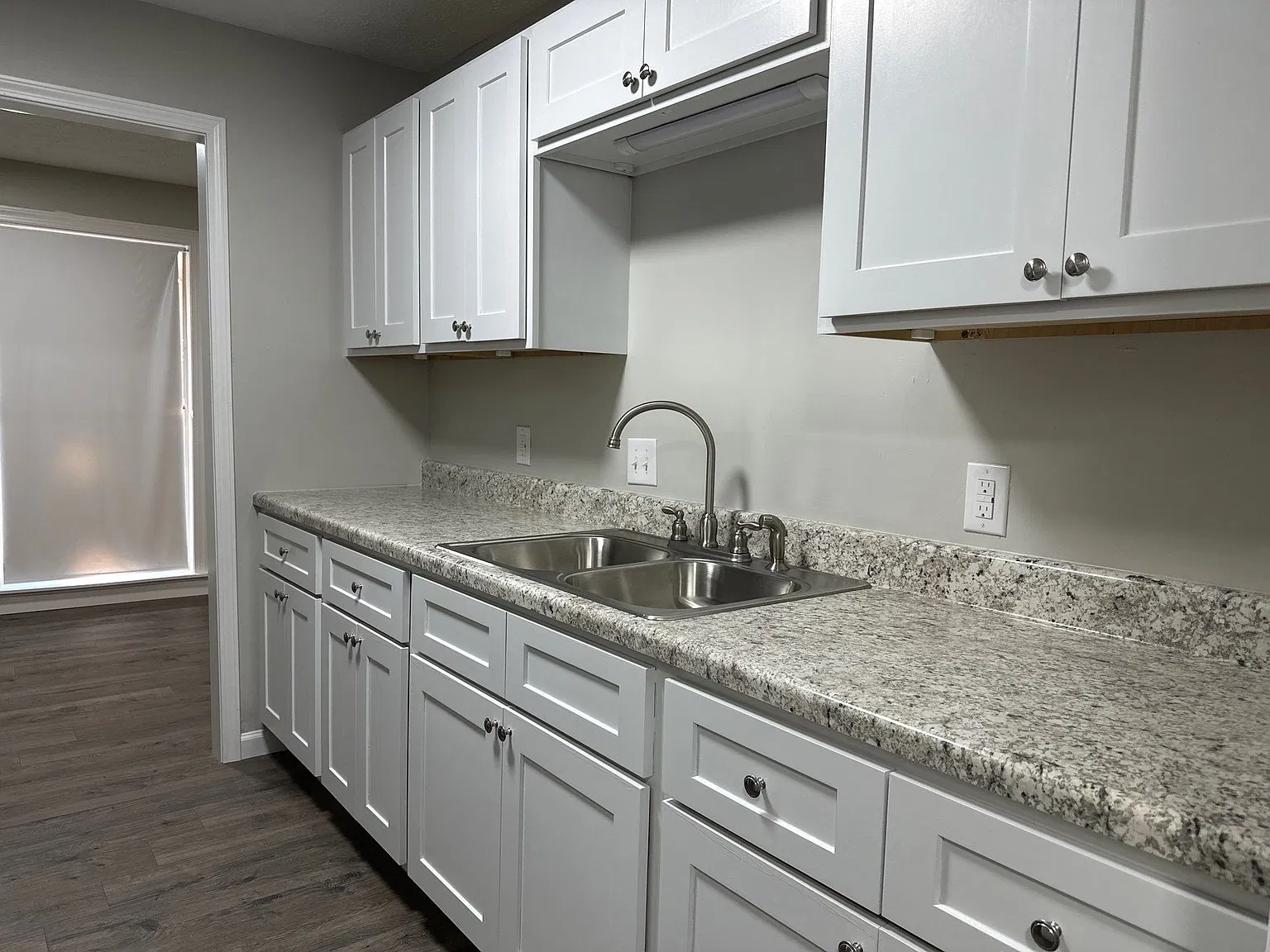 1 bed, 760 sqft, $850 — Photo 3