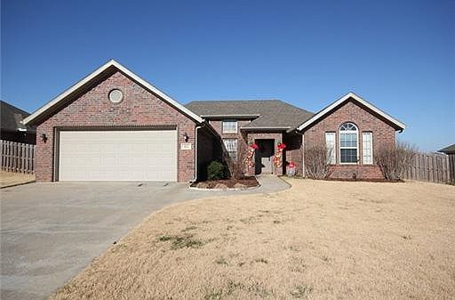 1st image of 311 E Beasley Dr
