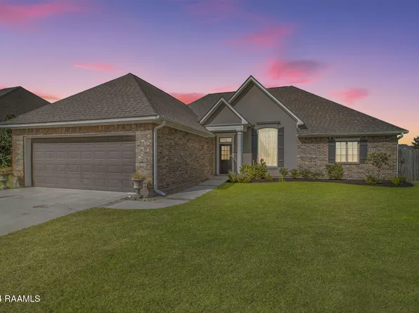 110 Rue Des Bouvier, Youngsville, LA 70592