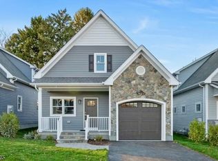 5 Banks Dr #3, Boonton, NJ 07005