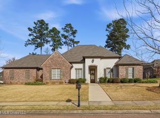 104 Tail Feather Dr, Madison, MS 39110