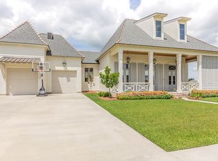 105 Golden Eye Dr, Lafayette, LA 70508