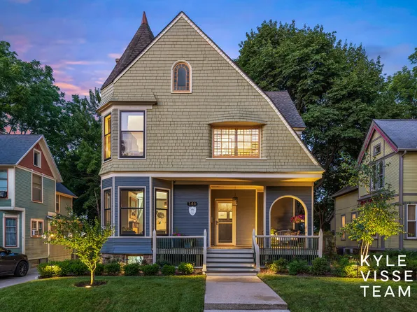 146 Campbell Pl NE, Grand Rapids, MI 49503