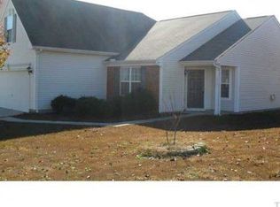 1013 Penncross Dr, Raleigh, NC 27610