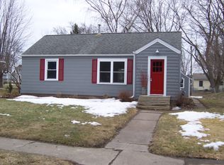 760 Curtis St, Baldwin, WI 54002