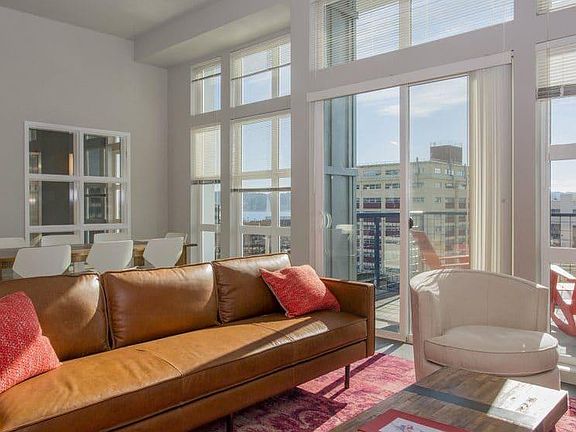 5th image of 606 Burwell St APT 103