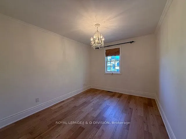 213 Cranbrooke Ave — Photo 19