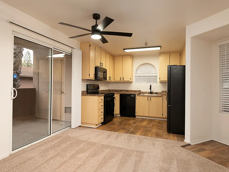 Carefree North Natomas Senior Apartments — Photo 19