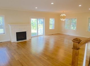 299 Cabot St #1, Newtonville, MA 02460