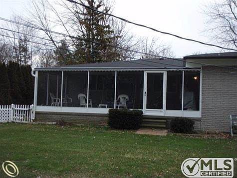 220 6th Street  - back of home.J