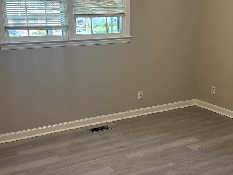 558 Will Scarlet Way — Photo 8