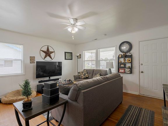 4th image of 1506 Perkins Ave