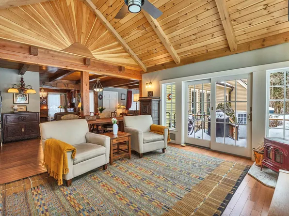 1481 Bennington Road, Francestown, NH 03043