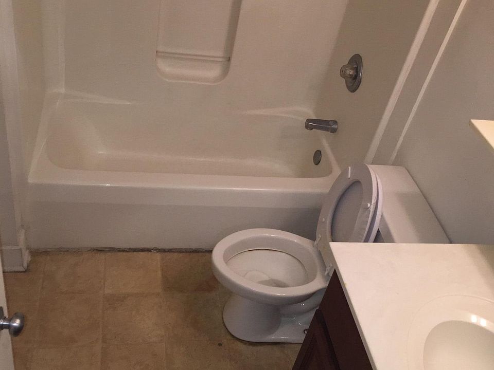 1st image of 14 S 17th St APT 322