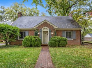 215 Chenault Rd, Lexington, KY 40502