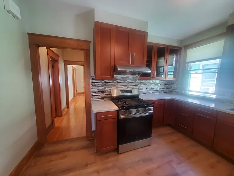38 Summit Ave #2 — Photo 18
