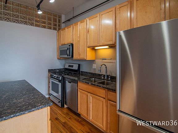4th image of 6 S Laflin St APT 808