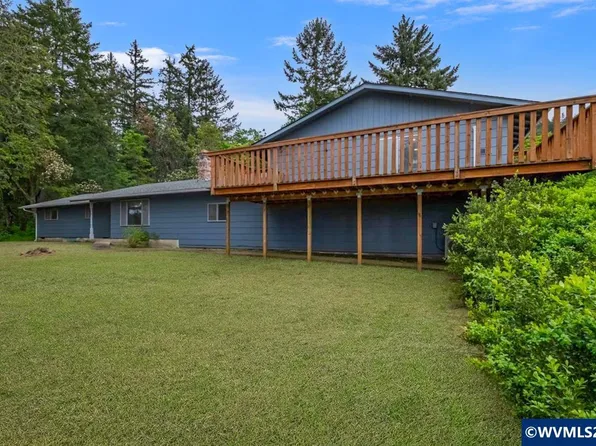 38113 Golden Valley Dr, Lebanon, OR 97355