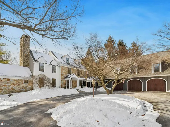 1148 Shadow Oak Dr, Malvern, PA 19355