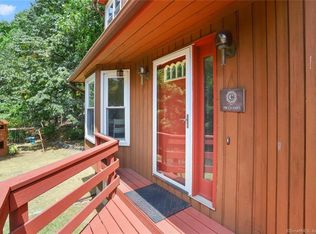 561 Danbury Rd, Wilton, CT 06897