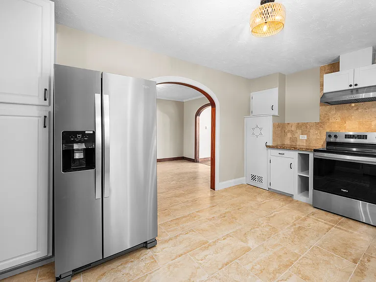 940 Hardeman St — Photo 3